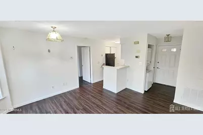 222 Blew Court #222, East Brunswick Township, NJ 08816 - Photo 4