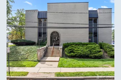 1215 Livingston Avenue #5, North Brunswick Township, NJ 08902 - Photo 2