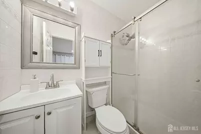6102 N Oaks Boulevard, North Brunswick Township, NJ 08902 - Photo 22