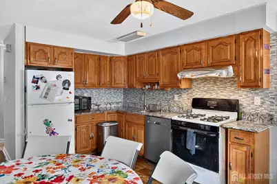 8 Kelly Street, Metuchen, NJ 08840 - Photo 6