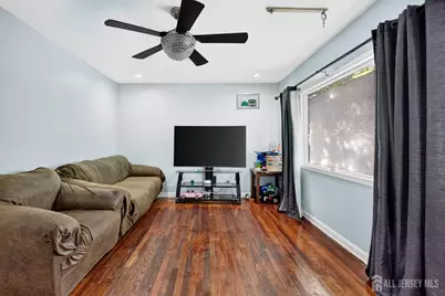 8 Kelly Street, Metuchen, NJ 08840 - Photo 4