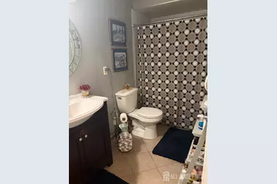 2901 Lighthouse Lane, Sayreville, NJ 08859 - Photo 2