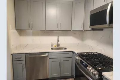 1008 Woodhaven Drive, Edison, NJ 08817 - Photo 4