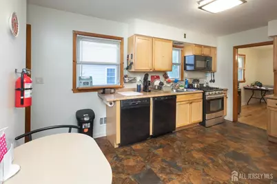 412 Montgomery Street, Highland Park, NJ 08904 - Photo 12