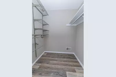 142 Darwin Lane, North Brunswick Township, NJ 08902 - Photo 8