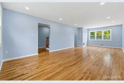 22 Edward Street, East Brunswick Township, NJ 08816 - Photo 12