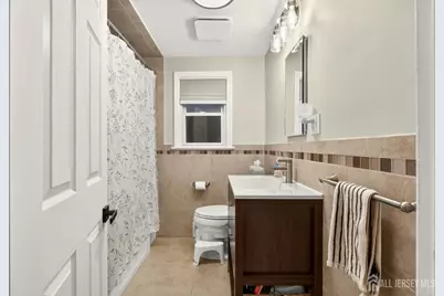 201 Arbor Street, Cranford Township, NJ 07016 - Photo 16