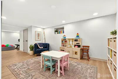 201 Arbor Street, Cranford Township, NJ 07016 - Photo 28