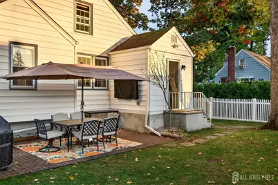 201 Arbor Street, Cranford Township, NJ 07016 - Photo 6