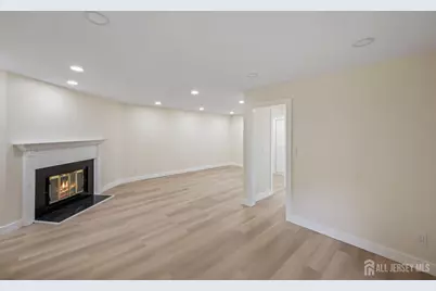 [Address not provided], East Windsor Township, NJ 08512 - Photo 6