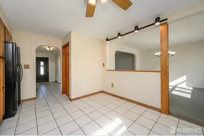 25 Archangela Avenue, Colonia, NJ 07067 - Photo 10