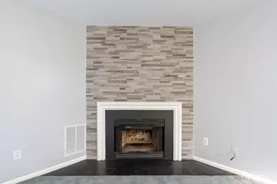 [Address not provided], Iselin, NJ 08830 - Photo 2
