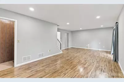 1 Dogwood Drive, Edison, NJ 08820 - Photo 14