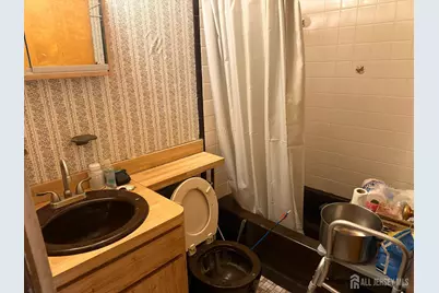 409 Giles Avenue, Middlesex, NJ 08846 - Photo 10