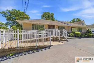 333 Spotswood Englishtown Rd, Monroe Township, NJ 08831 - Photo 1