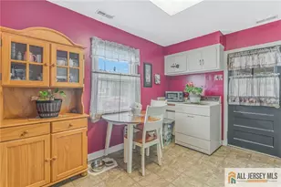 21 Louis Ave, Middlesex, NJ 08846 - Photo 6