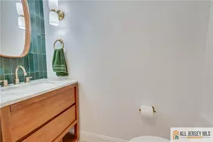 403 Somerset Ct, South Brunswick Township, NJ 08540 - Photo 12