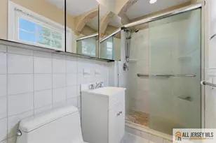 46 Lynnwood Rd, Edison, NJ 08820 - Photo 30
