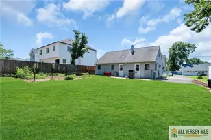 11 Richmond Rd, Edison, NJ 08817 - Photo 24