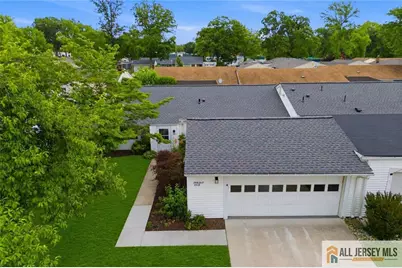 66 Essex Road #66B, Monroe Township, NJ 08831 - Photo 26