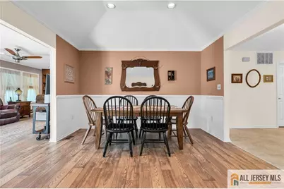13 Betsy Ross Drive, Monroe Township, NJ 08831 - Photo 8