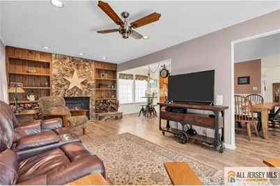 13 Betsy Ross Drive, Monroe Township, NJ 08831 - Photo 12