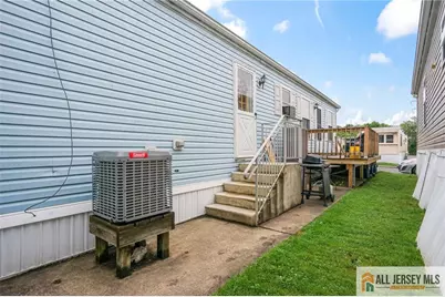 4 Jessie Lane, Avenel, NJ 07001 - Photo 12