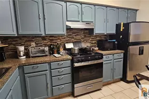 800 Central Pl, Perth Amboy, NJ 08861 - Photo 6