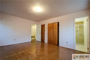 8 Windy Hill Rd, Metuchen, NJ 08840 - Photo 18