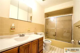 8 Windy Hill Rd, Metuchen, NJ 08840 - Photo 26