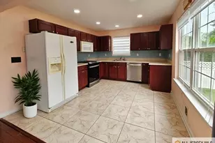 50 E Sedgwick St, Monroe Township, NJ 08831 - Photo 6