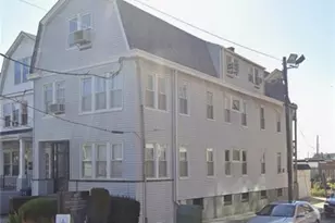 471 Lawrie St, Perth Amboy, NJ 08861 - Photo 2