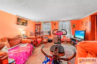 531 Penn St, Perth Amboy, NJ 08861 - Photo 4