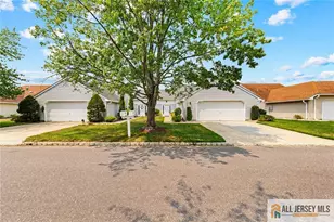 664 Azalea Plaza, Monroe Township, NJ 08831 - Photo 2