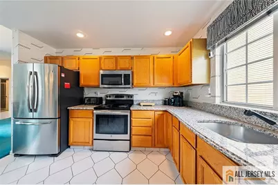 664 Azalea Plaza #664B, Monroe Township, NJ 08831 - Photo 14