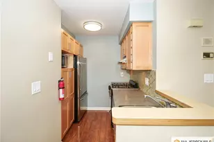 39 Lear Ct, East Brunswick Township, NJ 08816 - Photo 6