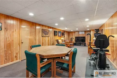 4 Van Loan Avenue, Sayreville, NJ 08872 - Photo 26