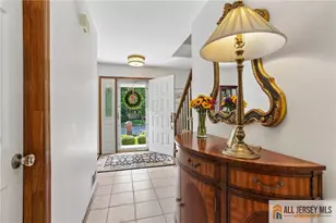 4 Van Loan Ave, Sayreville, NJ 08872 - Photo 2