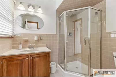 4 Van Loan Avenue, Sayreville, NJ 08872 - Photo 18