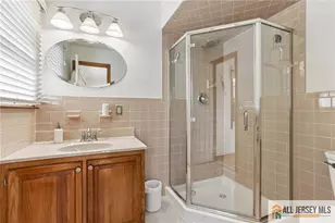 4 Van Loan Ave, Sayreville, NJ 08872 - Photo 18
