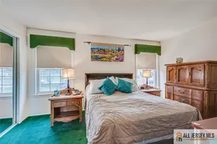 254 Teasdale Pl, Morganville, NJ 07751 - Photo 16