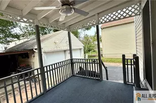 70 Spring St, Woodbridge Township, NJ 07095 - Photo 18