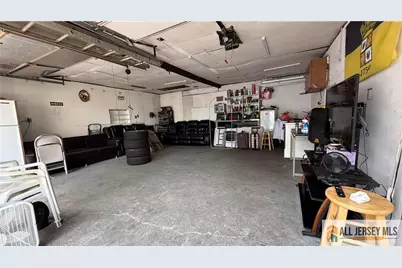 [Address not provided], Woodbridge Township, NJ 07095 - Photo 24