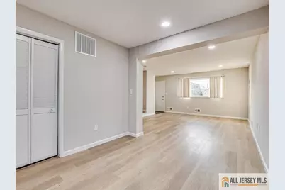 11 Hyde Avenue, Iselin, NJ 08830 - Photo 4