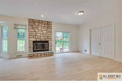 60 Essex Drive, South Brunswick Township, NJ 08852 - Photo 12