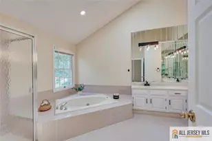 60 Essex Dr, South Brunswick Township, NJ 08852 - Photo 24