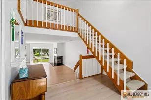 1 Brookline Ct, Montgomery Township, NJ 08540 - Photo 4