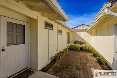30 Larch Plaza #30A, Monroe Township, NJ 08831 - Photo 4