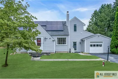 267 Friendship Road, South Brunswick Township, NJ 08512 - Photo 2