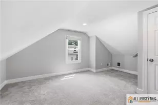 45 Foyer St, Edison, NJ 08817 - Photo 22